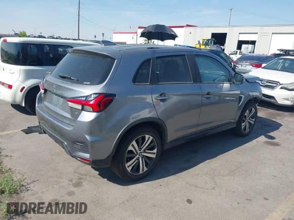 ✅ 2020 Mitsubishi Outlander ES • VIN: JA4AR3AU0LU018017 • Lot: 42891559. Listed on IAAI with 77,061 mi. Free auction sales archive from the USA and detailed vehicle history report at DreamBid. Image 4.