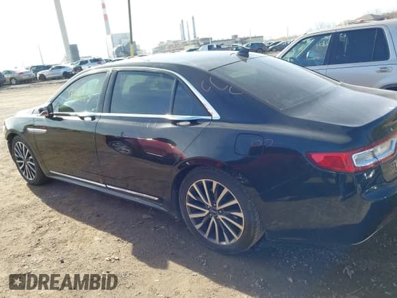 ✅ 2018 Lincoln Continental Select • VIN: 1LN6L9SK7J5601183 • Lot: 43664087. Listed on IAAI with 119,868 mi. Free auction sales archive from the USA and detailed vehicle history report at DreamBid. Image 14.