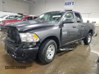 ✅ 2017 Ram 1500 Express • VIN: 1C6RR7FG2HS517429 • Lot: 52529465. Wystawiony na Copart z przebiegiem 46 930 mil. Bezpłatny archiwum sprzedaży aukcyjnych z USA i szczegółowy raport historii pojazdu na DreamBid. Zdjęcie 1.