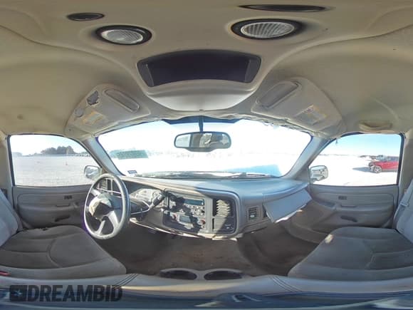 ✅ 2004 Chevrolet Silverado 2500HD LS • VIN: 1GCHC29U64E103301 • Lot: 90979245. Wystawiony na Copart z przebiegiem Nie podano. Bezpłatny archiwum sprzedaży aukcyjnych z USA i szczegółowy raport historii pojazdu na DreamBid. Zdjęcie 15.