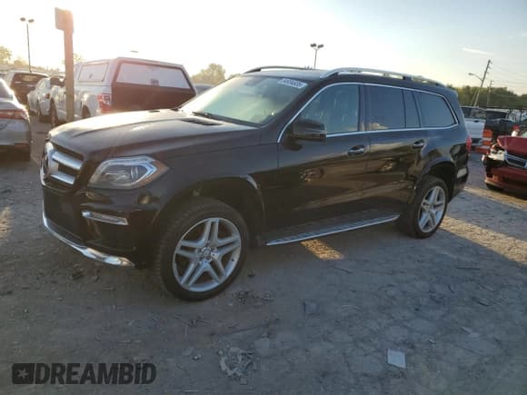 ✅ 2014 Mercedes-Benz GL 550 • VIN: 4JGDF7DE9EA327072 • Lot: 84934835. Wystawiony na Copart z przebiegiem 155 571 mil. Bezpłatny archiwum sprzedaży aukcyjnych z USA i szczegółowy raport historii pojazdu na DreamBid. Zdjęcie 1.
