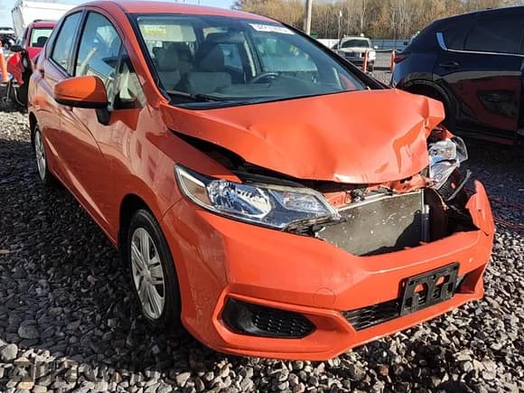 ✅ 2020 Honda Fit LX • VIN: 3HGGK5H43LM710915 • Lot: 92211475. Listed on Copart with 101,570 mi. Free auction sales archive from the USA and detailed vehicle history report at DreamBid. Image 13.