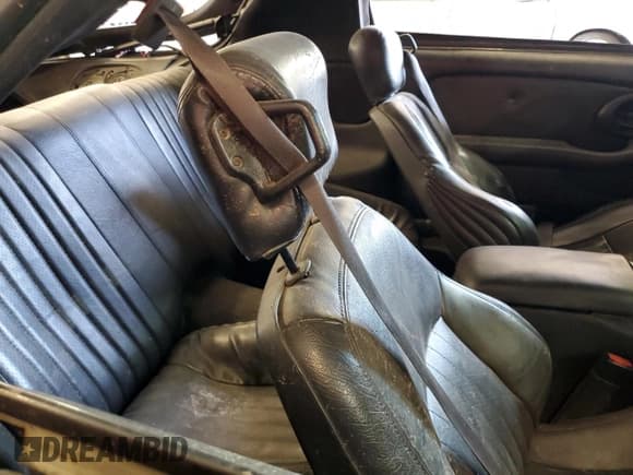 ✅ 2000 Pontiac Firebird Formula • VIN: 2G2FV22G1Y2134628 • Lot: 66167624. Listed on Copart with Not provided. Free auction sales archive from the USA and detailed vehicle history report at DreamBid. Image 10.