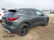 ✅ 2020 Chevrolet Blazer LT • VIN: 3GNKBCRS8LS537972 • Lot: 43260979. Wystawiony na IAAI z przebiegiem 103 372 mil. Bezpłatny archiwum sprzedaży aukcyjnych z USA i szczegółowy raport historii pojazdu na DreamBid. Zdjęcie 4.
