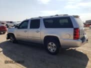 ✅ 2011 Chevrolet Suburban LS • VIN: 1GNSKHE33BR161288 • Lot: 62005814. Wystawiony na Copart z przebiegiem 109 659 mil. Bezpłatny archiwum sprzedaży aukcyjnych z USA i szczegółowy raport historii pojazdu na DreamBid. Zdjęcie 2.