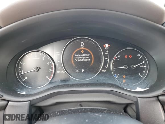 ✅ 2021 Mazda CX-30 Premium • VIN: 3MVDMBDY8MM230159 • Lot: 71397915. Listed on Copart with 37,937 mi. Free auction sales archive from the USA and detailed vehicle history report at DreamBid. Image 9.