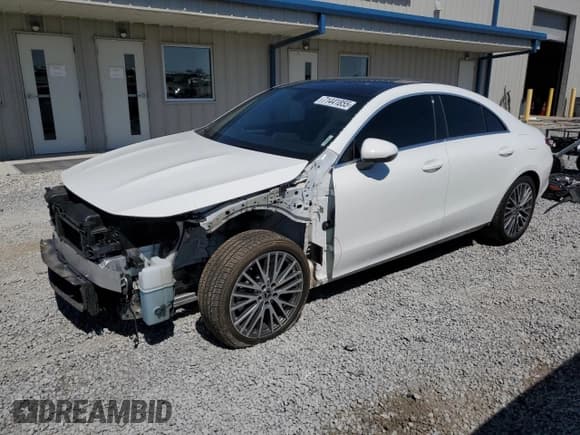 ✅ 2020 Mercedes-Benz CLA 250 • VIN: W1K5J4HB2LN096694 • Lot: 71441855. Listed on Copart with 47,364 mi. Free auction sales archive from the USA and detailed vehicle history report at DreamBid. Image 1.