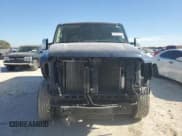 ✅ 2019 Nissan NV 3500 HD SL • VIN: 5BZAF0AA8KN851611 • Lot: 81131314. Wystawiony na Copart z przebiegiem 104 157 mil. Bezpłatny archiwum sprzedaży aukcyjnych z USA i szczegółowy raport historii pojazdu na DreamBid. Zdjęcie 5.