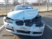 ✅ 2009 BMW 3 Series 335i xDrive • VIN: WBAWC735X9E068501 • Lot: 41726600. Listed on IAAI with 213,395 mi. Free auction sales archive from the USA and detailed vehicle history report at DreamBid. Image 12.