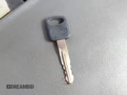 ✅ 2006 Ford F-250 XL • VIN: 1FTNF20586EA05034 • Лот: 42260578. Опубликован ранее на IAAI с пробегом 99 044 миль. Бесплатный доступ к архиву аукционных продаж из США и подробный отчёт об истории автомобиля на DreamBid. Изображение 11.