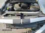 2013 Dodge Challenger SXT z VIN 2C3CDYAG8DH627871, wystawiony jako Copart lot #68657084 z przebiegiem Nie podano mil oraz Szkoda całkowita • Salvage title. Historia ofert i sprzedaży dostępna na DreamBid. Obrazek 13.