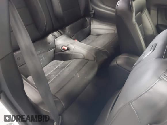 ✅ 2022 Ford Mustang GT • VIN: 1FA6P8CF6N5107199 • Lot: 42359080. Listed on IAAI with 14,258 mi. Free auction sales archive from the USA and detailed vehicle history report at DreamBid. Image 8.