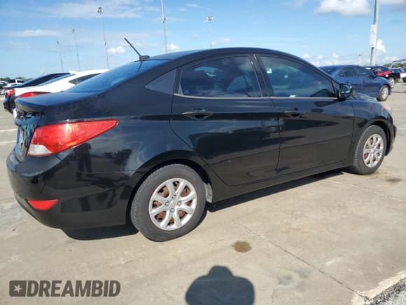 ✅ 2012 Hyundai Accent GLS • VIN: KMHCT4AE4CU147307 • Лот: 74285954. Опубликован ранее на Copart с пробегом 130 294 миль. Бесплатный доступ к архиву аукционных продаж из США и подробный отчёт об истории автомобиля на DreamBid. Изображение 3.