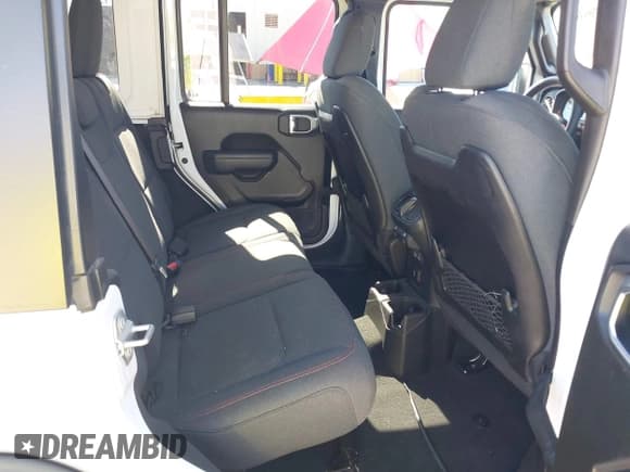 ✅ 2024 Jeep Wrangler Rubicon • VIN: 1C4PJXFG9RW336006 • Лот: 43709104. Опубликован ранее на IAAI с пробегом 24 665 миль. Бесплатный доступ к архиву аукционных продаж из США и подробный отчёт об истории автомобиля на DreamBid. Изображение 8.