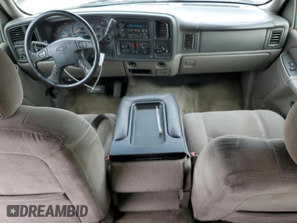 ✅ 2005 Chevrolet Tahoe LS • VIN: 1GNEC13V75J218794 • Lot: 81283455. Listed on Copart with 357,072 mi. Free auction sales archive from the USA and detailed vehicle history report at DreamBid. Image 8.
