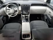 ✅ 2024 Hyundai Tucson SEL • VIN: 5NMJB3DE0RH355852 • Lot: 76271814. Wystawiony na Copart z przebiegiem 22 045 mil. Bezpłatny archiwum sprzedaży aukcyjnych z USA i szczegółowy raport historii pojazdu na DreamBid. Zdjęcie 8.