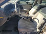 ✅ 2005 Hyundai Elantra GLS • VIN: KMHDN46D45U960051 • Lot: 48984305. Wystawiony na Copart z przebiegiem 195 605 mil. Bezpłatny archiwum sprzedaży aukcyjnych z USA i szczegółowy raport historii pojazdu na DreamBid. Zdjęcie 7.