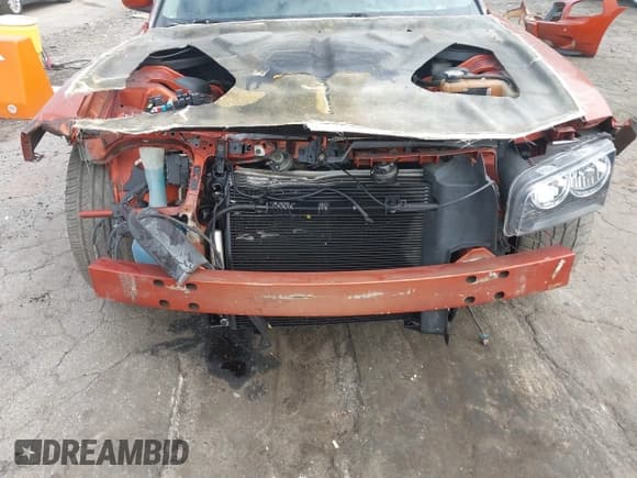 ✅ 2006 Dodge Charger R/T • VIN: 2B3KA53H06H242054 • Лот: 43086617. Опубликован ранее на IAAI с пробегом 122 373 миль. Бесплатный доступ к архиву аукционных продаж из США и подробный отчёт об истории автомобиля на DreamBid. Изображение 6.