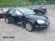 ✅ 2010 Volkswagen Jetta Limited Edition • VIN: 3VWRZ7AJXAM161335 • Lot: 42326387. Listed on IAAI with 111,967 mi. Free auction sales archive from the USA and detailed vehicle history report at DreamBid. Image 6.