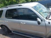 ✅ 2002 Toyota Sequoia SR5 • VIN: 5TDBT44A92S075063 • Лот: 42558920. Опубликован ранее на IAAI с пробегом 363 206 миль. Бесплатный доступ к архиву аукционных продаж из США и подробный отчёт об истории автомобиля на DreamBid. Изображение 14.