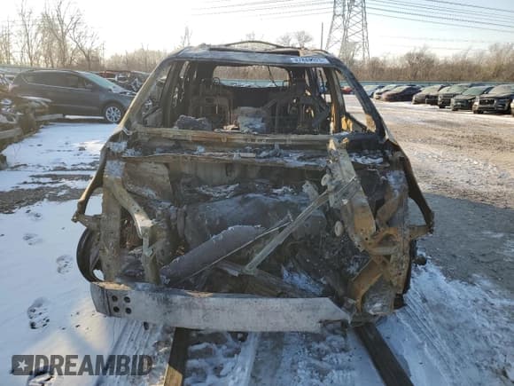 ✅ 2022 Toyota Sienna XLE Woodland Edition • VIN: 5TDASKFCXNS042899 • Lot: 87849925. Listed on Copart with Not provided. Free auction sales archive from the USA and detailed vehicle history report at DreamBid. Image 5.