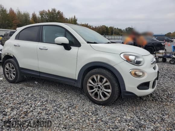 ✅ 2016 FIAT 500X Easy • VIN: ZFBCFXBT4GP340624 • Lot: 91174675. Wystawiony na Copart z przebiegiem 93 119 mil. Bezpłatny archiwum sprzedaży aukcyjnych z USA i szczegółowy raport historii pojazdu na DreamBid. Zdjęcie 4.