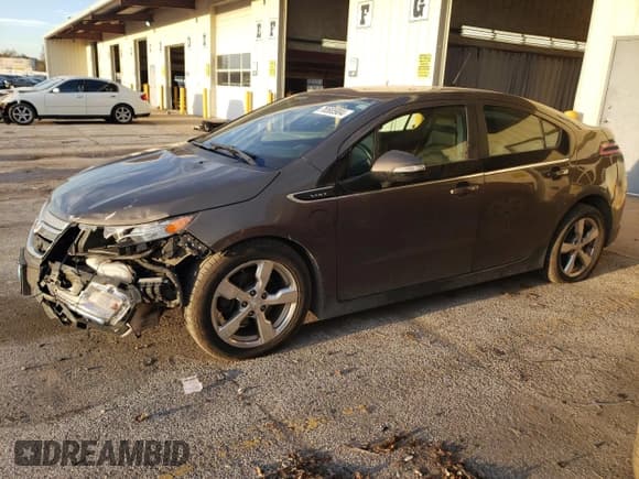 ✅ 2014 Chevrolet Volt • VIN: 1G1RH6E47EU116495 • Lot: 76565904. Wystawiony na Copart z przebiegiem 177 227 mil. Bezpłatny archiwum sprzedaży aukcyjnych z USA i szczegółowy raport historii pojazdu na DreamBid. Zdjęcie 1.