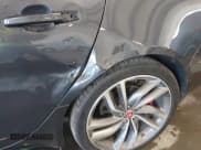 ✅ 2017 Jaguar XF S • VIN: SAJBM4BV4HCY45622 • Lot: 42519416. Wystawiony na IAAI z przebiegiem 91 486 mil. Bezpłatny archiwum sprzedaży aukcyjnych z USA i szczegółowy raport historii pojazdu na DreamBid. Zdjęcie 6.