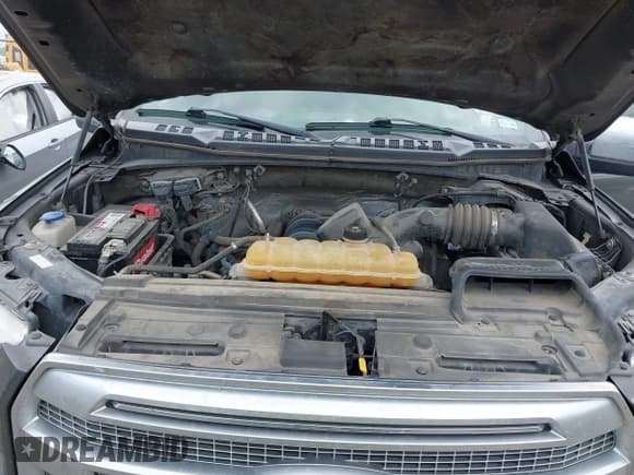 ✅ 2015 Ford F-150 XLT • VIN: 1FTEW1EF6FFB69792 • Lot: 42425093. Wystawiony na IAAI z przebiegiem 197 359 mil. Bezpłatny archiwum sprzedaży aukcyjnych z USA i szczegółowy raport historii pojazdu na DreamBid. Zdjęcie 10.