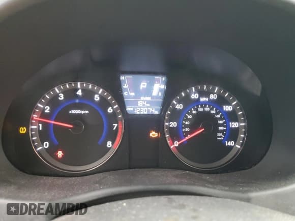 ✅ 2014 Hyundai Accent GS • VIN: KMHCT5AE9EU168033 • Лот: 72617714. Опубликован ранее на Copart с пробегом 123 074 миль. Бесплатный доступ к архиву аукционных продаж из США и подробный отчёт об истории автомобиля на DreamBid. Изображение 9.