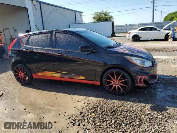 ✅ 2014 Hyundai Accent GS • VIN: KMHCT5AE6EU151058 • Лот: 70774114. Опубликован ранее на Copart с пробегом 108 457 миль. Бесплатный доступ к архиву аукционных продаж из США и подробный отчёт об истории автомобиля на DreamBid. Изображение 4.