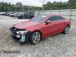 2021 Mercedes-Benz CLA 250 z VIN W1K5J4GB4MN184276, wystawiony jako Copart lot #68274425 z przebiegiem 36 726 mil mil oraz Szkoda całkowita • Salvage title. Historia ofert i sprzedaży dostępna na DreamBid. Obrazek 1.