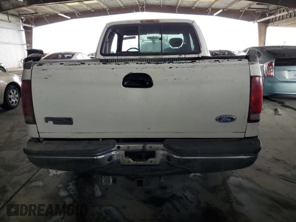 ✅ 2002 Ford F-250 XL • VIN: 1FTNX20L02EB21107 • Lot: 71389115. Listed on Copart with 425,010 mi. Free auction sales archive from the USA and detailed vehicle history report at DreamBid. Image 6.