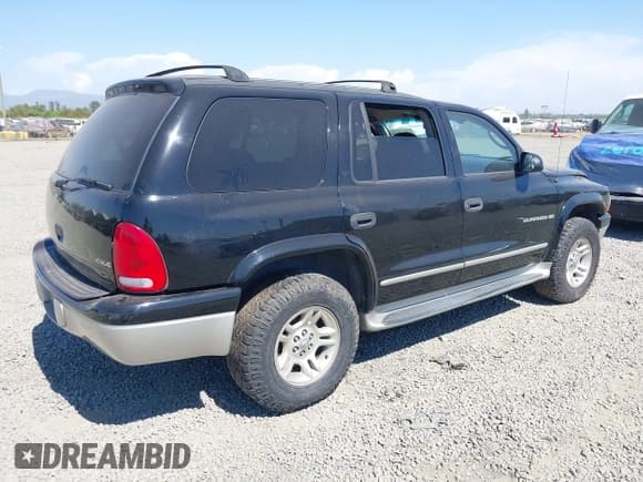 ✅ 2001 Dodge Durango • VIN: 1B4HS28N21F597852 • Лот: 42860908. Опубликован ранее на IAAI с пробегом 212 457 миль. Бесплатный доступ к архиву аукционных продаж из США и подробный отчёт об истории автомобиля на DreamBid. Изображение 4.