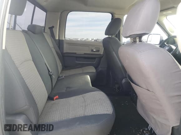 ✅ 2012 Ram 2500 Big Horn • VIN: 3C6UD5DL3CG326339 • Lot: 51711775. Wystawiony na Copart z przebiegiem 251 331 mil. Bezpłatny archiwum sprzedaży aukcyjnych z USA i szczegółowy raport historii pojazdu na DreamBid. Zdjęcie 6.