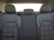 ✅ 2022 Volkswagen Golf GTI SE • VIN: WVWN87CD4NW153426 • Лот: 42618845. Опубликован ранее на Copart с пробегом 18 243 миль. Бесплатный доступ к архиву аукционных продаж из США и подробный отчёт об истории автомобиля на DreamBid. Изображение 10.