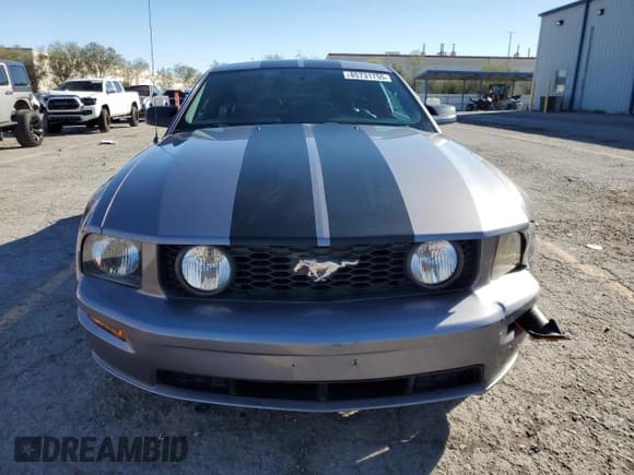 ✅ 2006 Ford Mustang GT Deluxe • VIN: 1ZVFT82H465153069 • Лот: 85731755. Опубликован ранее на Copart с пробегом 71 294 миль. Бесплатный доступ к архиву аукционных продаж из США и подробный отчёт об истории автомобиля на DreamBid. Изображение 5.