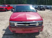 ✅ 1997 Chevrolet S-10 • VIN: 1GCCS14X9V8104693 • Лот: 42756874. Опубликован ранее на IAAI с пробегом 208 810 миль. Бесплатный доступ к архиву аукционных продаж из США и подробный отчёт об истории автомобиля на DreamBid. Изображение 12.