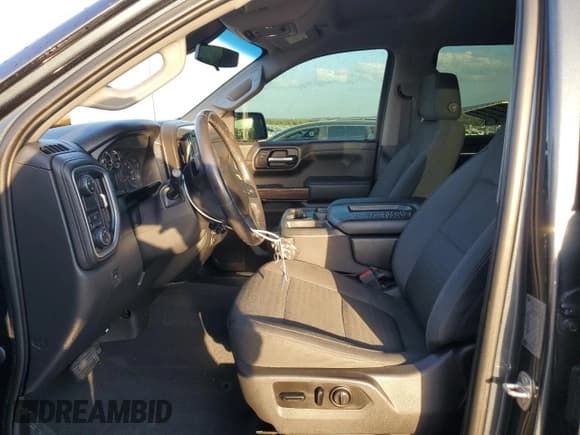 ✅ 2019 Chevrolet Silverado 1500 LT • VIN: 3GCPWCED3KG249837 • Lot: 78279504. Wystawiony na Copart z przebiegiem 99 043 mil. Bezpłatny archiwum sprzedaży aukcyjnych z USA i szczegółowy raport historii pojazdu na DreamBid. Zdjęcie 7.