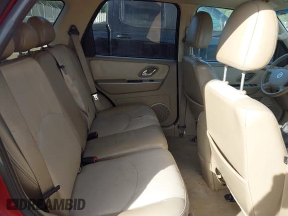 ✅ 2006 Mercury Mariner Luxury • VIN: 4M2YU56116DJ06795 • Lot: 43513509. Wystawiony na IAAI z przebiegiem 194 728 mil. Bezpłatny archiwum sprzedaży aukcyjnych z USA i szczegółowy raport historii pojazdu na DreamBid. Zdjęcie 8.