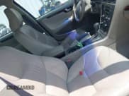 ✅ 2004 Volvo V70 • VIN: YV1SW64A042429186 • Lot: 42424711. Listed on IAAI with 195,146 mi. Free auction sales archive from the USA and detailed vehicle history report at DreamBid. Image 5.