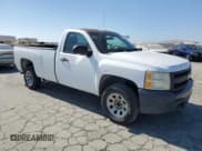 ✅ 2008 Chevrolet Silverado 1500 Work Truck • VIN: 1GCEC14008Z298277 • Lot: 61936185. Listed on Copart with 140,706 mi. Free auction sales archive from the USA and detailed vehicle history report at DreamBid. Image 4.
