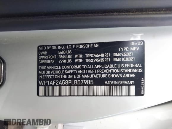 ✅ 2023 Porsche Macan GTS • VIN: WP1AF2A58PLB57985 • Lot: 43300593. Wystawiony na IAAI z przebiegiem 25 849 mil. Bezpłatny archiwum sprzedaży aukcyjnych z USA i szczegółowy raport historii pojazdu na DreamBid. Zdjęcie 9.