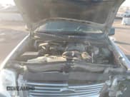 ✅ 2010 Ford Explorer XLT • VIN: 1FMEU7DE0AUA80513 • Lot: 41017003. Wystawiony na IAAI z przebiegiem 174 595 mil. Bezpłatny archiwum sprzedaży aukcyjnych z USA i szczegółowy raport historii pojazdu na DreamBid. Zdjęcie 10.