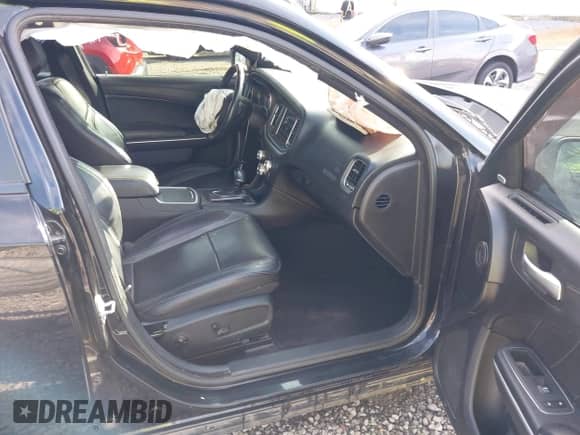 2020 Dodge Charger SXT с VIN 2C3CDXBG8LH187965, выставлен на аукционе IAAI как лот 43390219 с пробегом 160 072 миль миль и . История ставок и продаж доступна на DreamBid. Изображение 5.