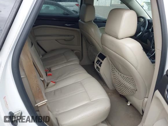 ✅ 2010 Cadillac SRX Luxury Collection • VIN: 3GYFNAEY4AS565081 • Lot: 43423450. Wystawiony na IAAI z przebiegiem 205 096 mil. Bezpłatny archiwum sprzedaży aukcyjnych z USA i szczegółowy raport historii pojazdu na DreamBid. Zdjęcie 8.