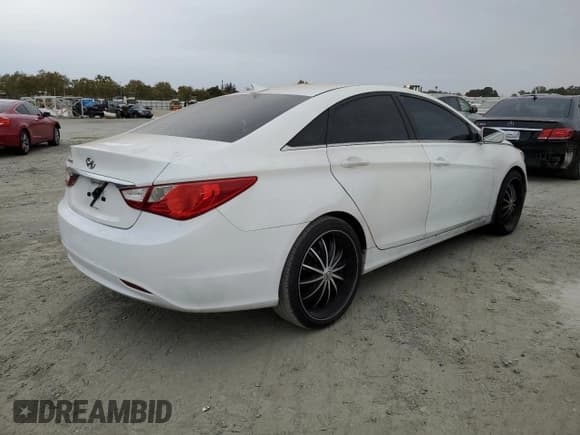 ✅ 2012 Hyundai Sonata GLS • VIN: 5NPEB4AC9CH417236 • Лот: 76511094. Опубликован ранее на Copart с пробегом 124 718 миль. Бесплатный доступ к архиву аукционных продаж из США и подробный отчёт об истории автомобиля на DreamBid. Изображение 3.