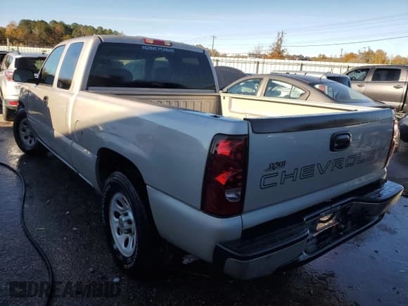 ✅ 2006 Chevrolet Silverado 1500 LS • VIN: 1GCEC19X66Z116391 • Lot: 84517514. Listed on Copart with 261,898 mi. Free auction sales archive from the USA and detailed vehicle history report at DreamBid. Image 2.