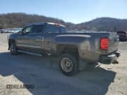 ✅ 2015 GMC Sierra 3500HD Denali • VIN: 1GT424E89FF634043 • Лот: 50613845. Опубликован ранее на Copart с пробегом 403 611 миль. Бесплатный доступ к архиву аукционных продаж из США и подробный отчёт об истории автомобиля на DreamBid. Изображение 2.