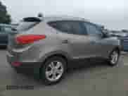 ✅ 2011 Hyundai Tucson GLS • VIN: KM8JU3AC7BU171936 • Лот: 82522355. Опубликован ранее на Copart с пробегом 327 309 миль. Бесплатный доступ к архиву аукционных продаж из США и подробный отчёт об истории автомобиля на DreamBid. Изображение 3.